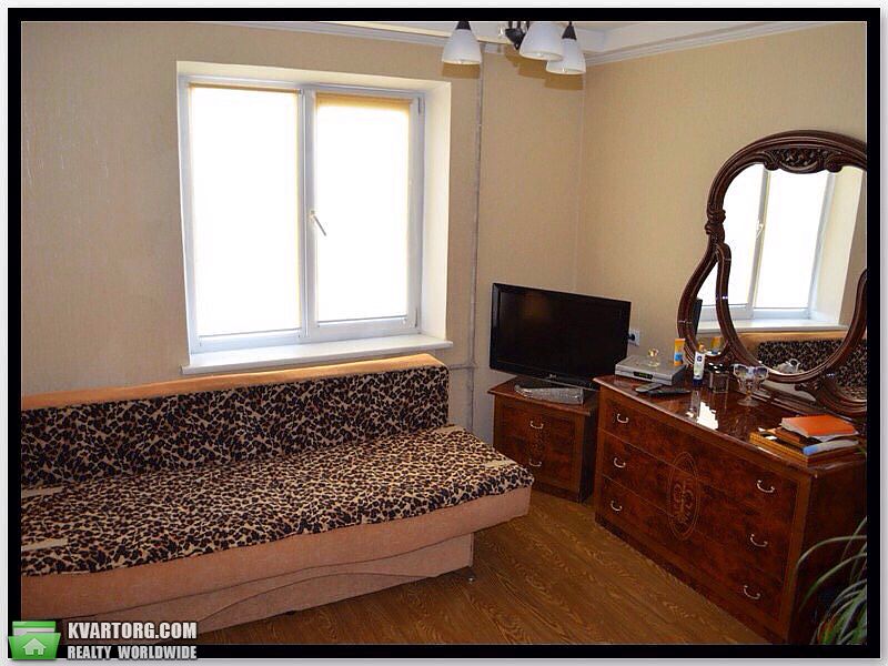 Rent out 2-room apartment. Киев,  Дружбы Народов бул — photo 2