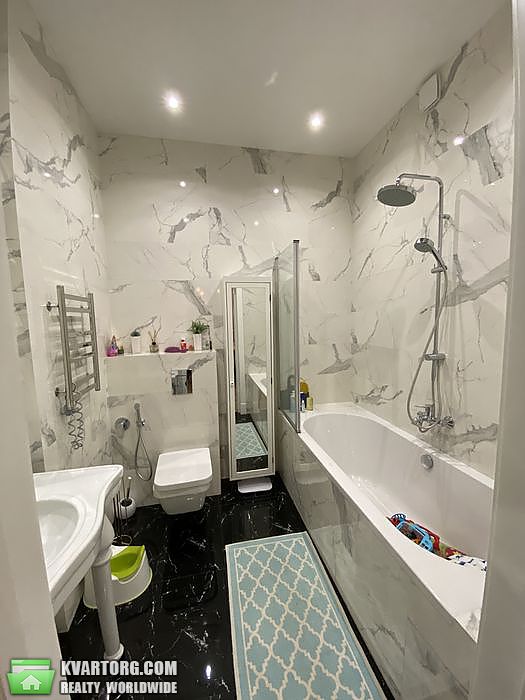 Rent out 3-room apartment. Киев, Трускавецкая — photo 9