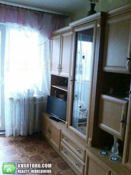 Sell 2-room apartment. Киев,  Комарова — photo 3