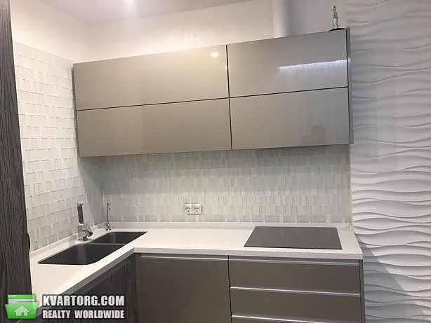 Sell 3-room apartment. Киев,  Пчелки — photo 2