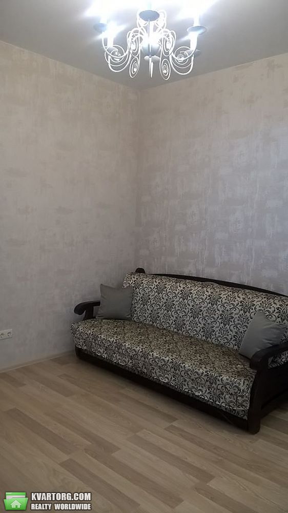 Rent out 2-room apartment. Одесса, Французский бульвар — photo 2