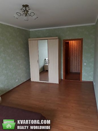 Rent out 2-room apartment. Киев,  Ирпенская — photo 6