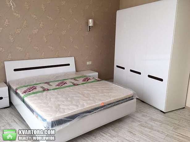 Rent out 3-room apartment. Одесса, Литературная — photo 1