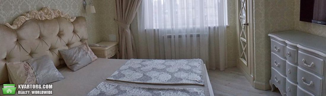 Rent out 3-room apartment. Киев,  Крещатик — photo 9