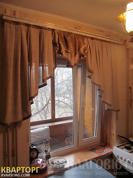 Sell 1-room apartment. Киев, Березняковская — photo 2