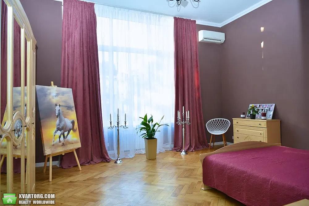 Rent out 4-room apartment. Киев,  Костельная — photo 7
