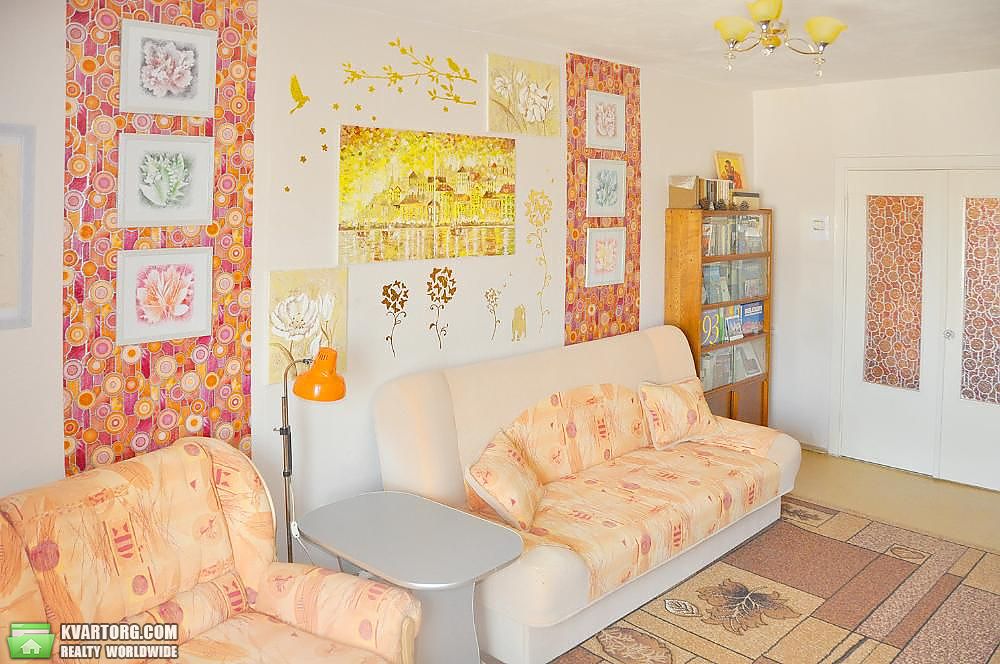 Sell 4-room apartment. Киев,  Антоновича — photo 1