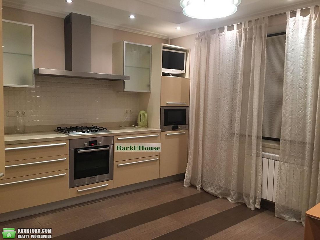 Rent out 2-room apartment. Киев,  Ярославский пер — photo 5