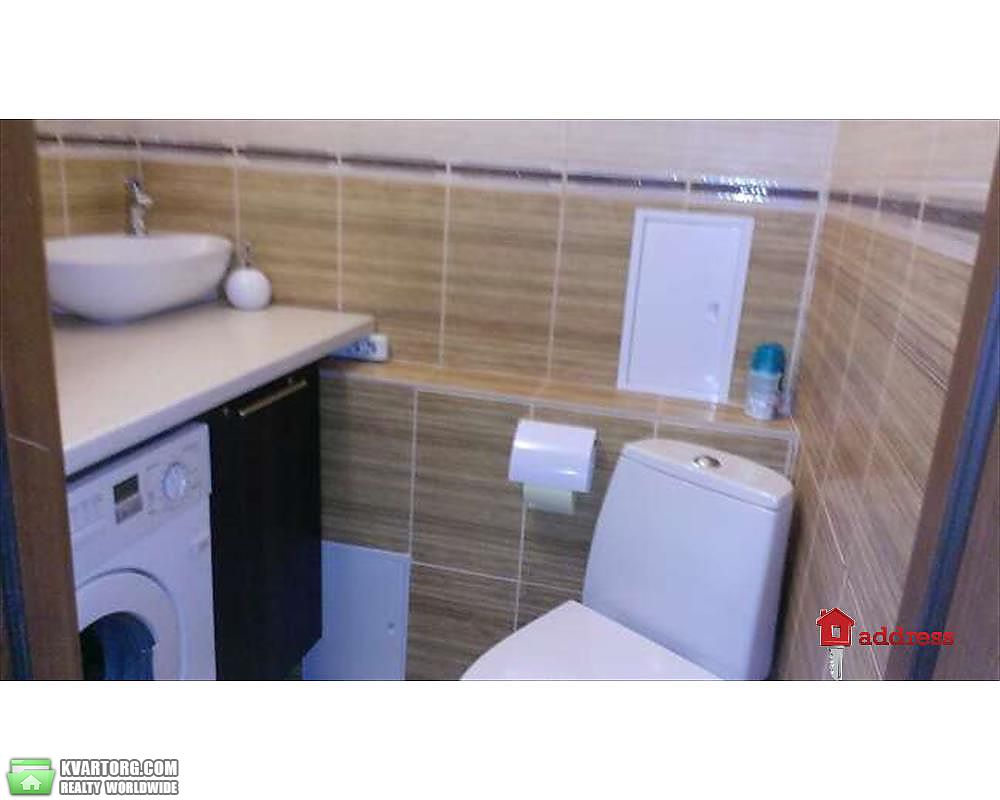 Rent out 3-room apartment. Киев,  Машиностроительная — photo 7