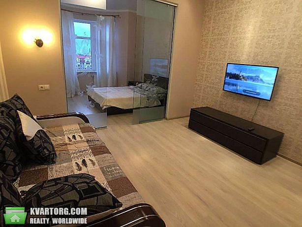 Rent out 2-room apartment. Одесса, Переулок Сабанский — photo 1