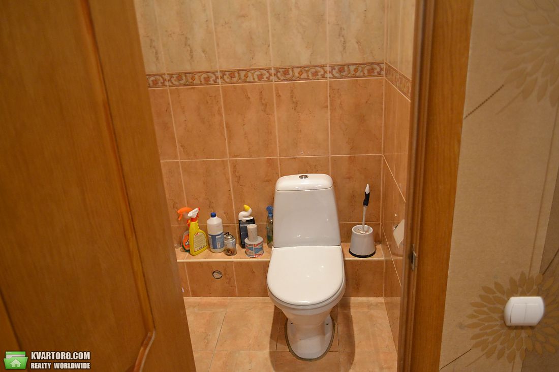 Rent out 2-room apartment. Киев,  Ломоносова — photo 9