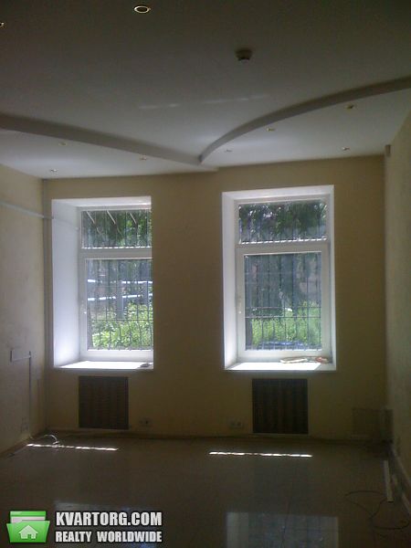 Rent out office. Киев, Михайловская — photo 1