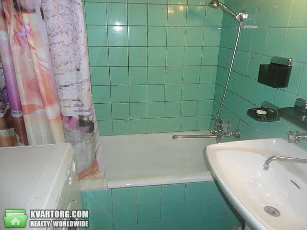 Rent out 2-room apartment. Киев,  Подгорная — photo 7