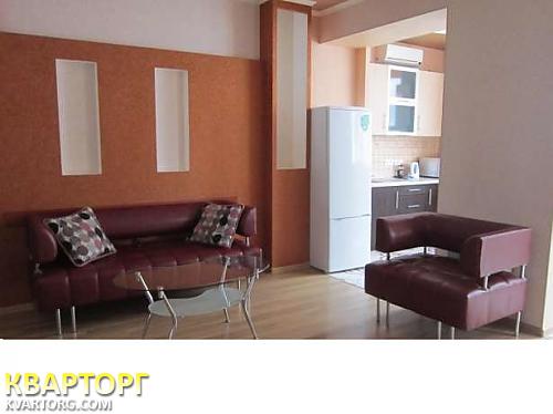 Rent out 3-room apartment. Одесса, Педагогическая — photo 1