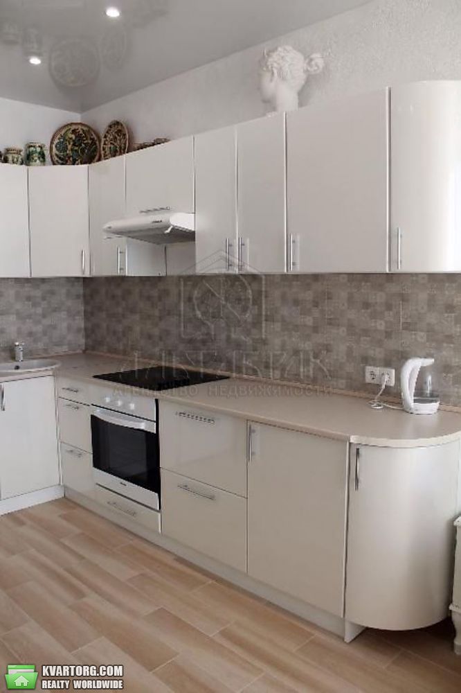Sell 1-room apartment. Киев,  Драгоманова — photo 2