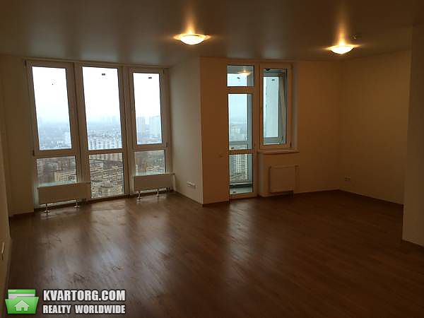 Sell 2-room apartment. Киев, Воссоединения пр — photo 1