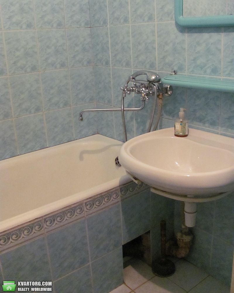 Sell 3-room apartment. Киев,  Гордиенко пер — photo 4