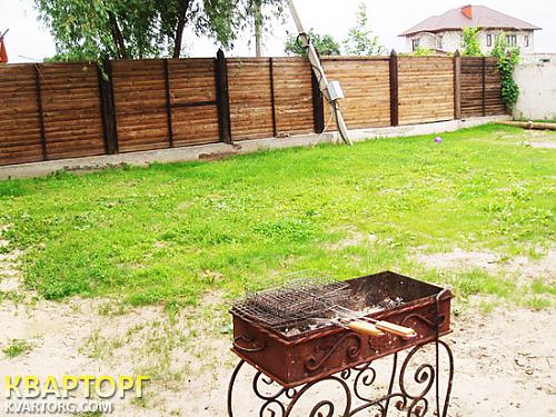 Rent out house. Киев, Осокорки — photo 1