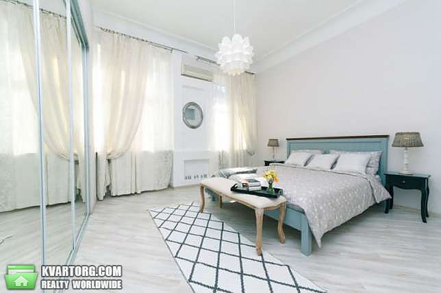 Rent out 3-room apartment. Киев,  Лютеранская — photo 2