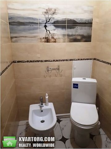 Rent out 3-room apartment. Киев,  Курбаса леся просп. — photo 3