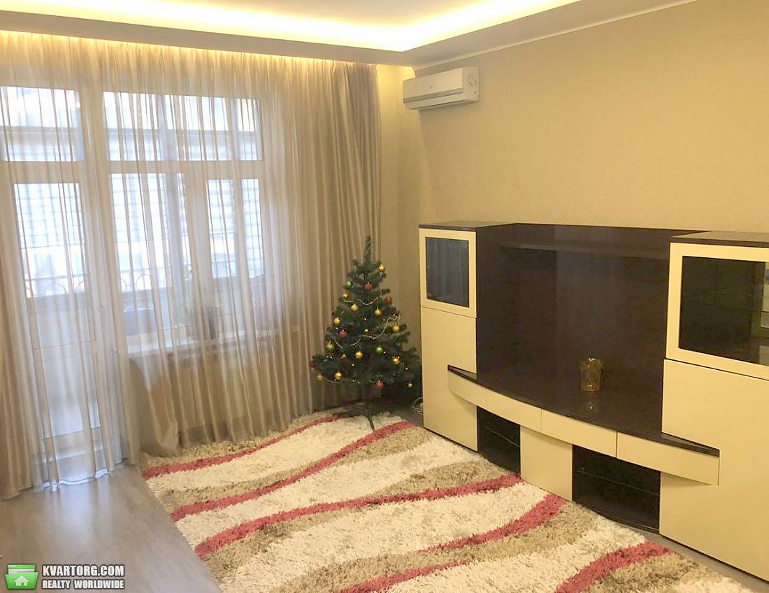 Rent out 2-room apartment. Киев,  Полтавская — photo 2