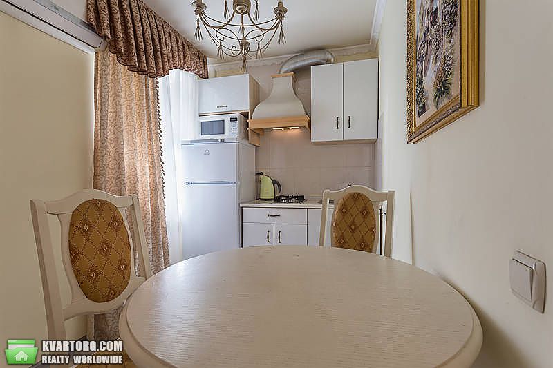 Rent out 1-room apartment. Киев,  Мечникова — photo 6