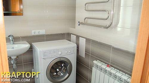 Rent out 2-room apartment. Киев,  Чавдар — photo 8
