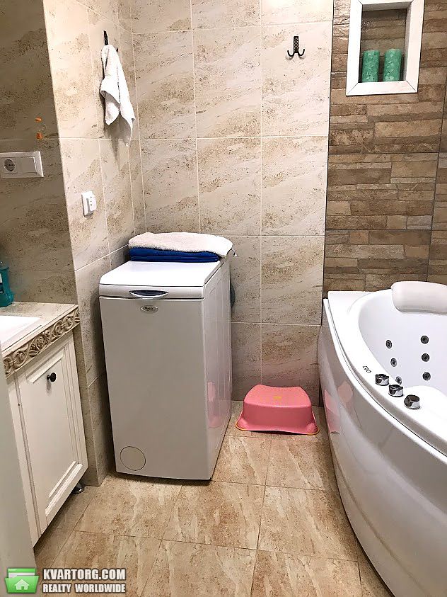 Sell 2-room apartment. Бровары,  Черновола — photo 9
