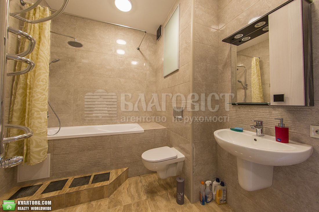 Rent out 2-room apartment. Киев,  Саперное поле — photo 7