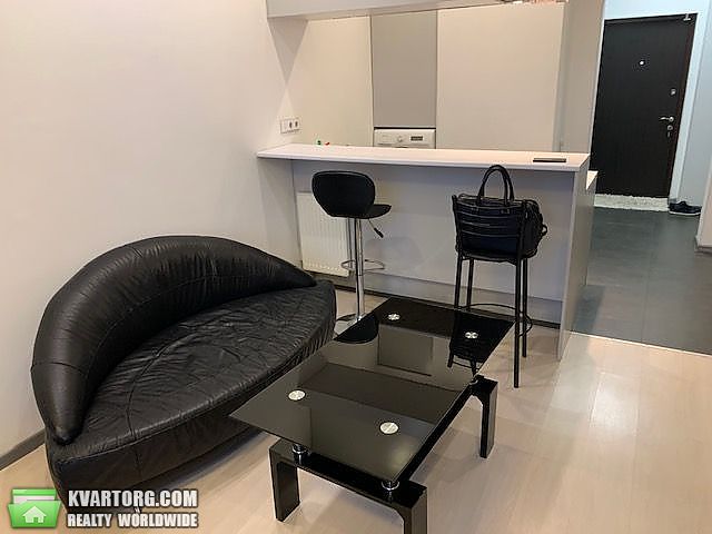 Sell 1-room apartment. Киев,  Жилянская — photo 2