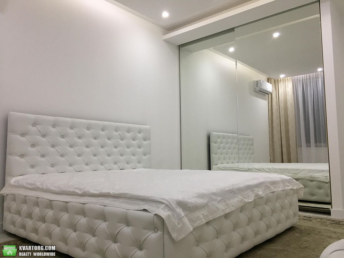 Sell 2-room apartment. Киев,  Днепровская наб — photo 6