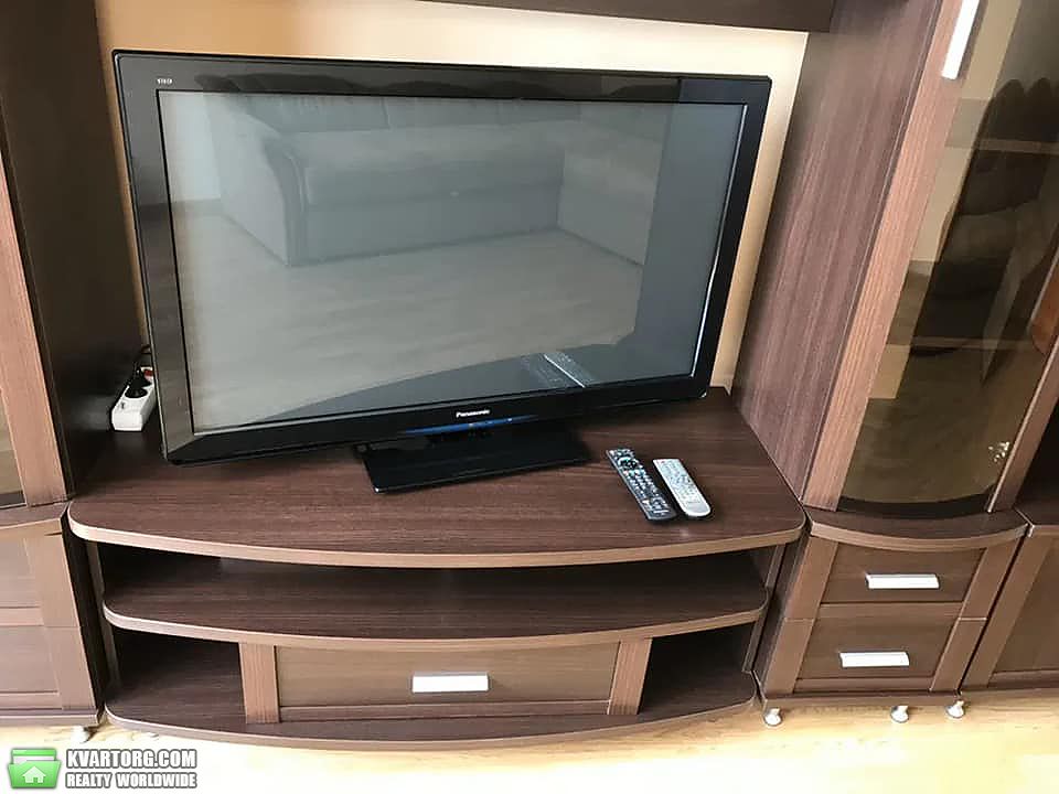 Rent out 1-room apartment. Киев, Левитана — photo 3
