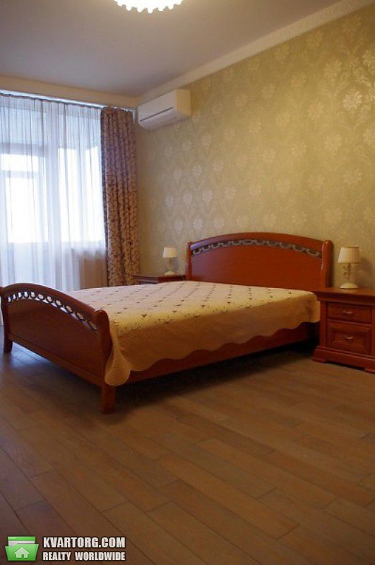 Rent out 2-room apartment. Киев,  Леси Украинки бул — photo 3