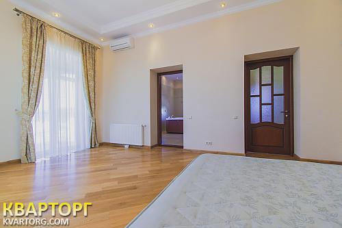Sell house. Киев,  Лесная — photo 3