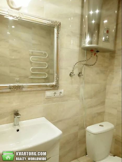 Sell 1-room apartment. Киев,  Крушельницкой — photo 7