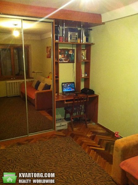 Sell 1-room apartment. Киев,  Фрунзе — photo 1