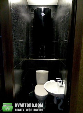 Rent out 2-room apartment. Киев,  Александровская — photo 8