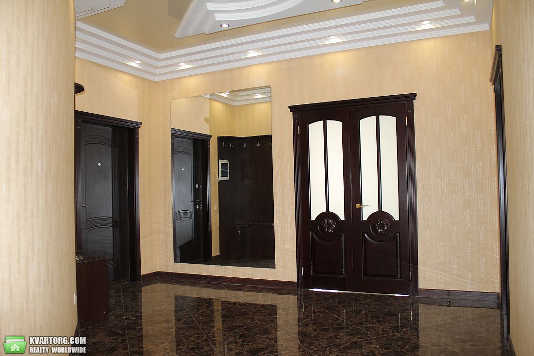 Rent out 3-room apartment. Одесса, военный спуск — photo 4