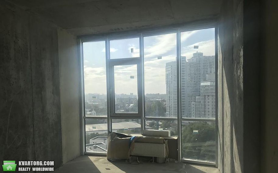 Sell 3-room apartment. Киев,  Драгомирова — photo 1