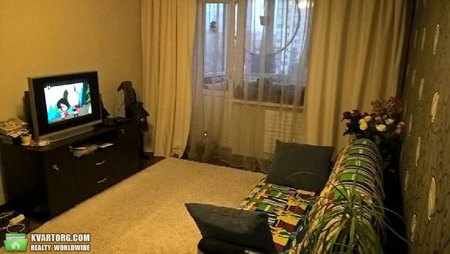 Sell 2-room apartment. Киев,  Героев Днепра — photo 4