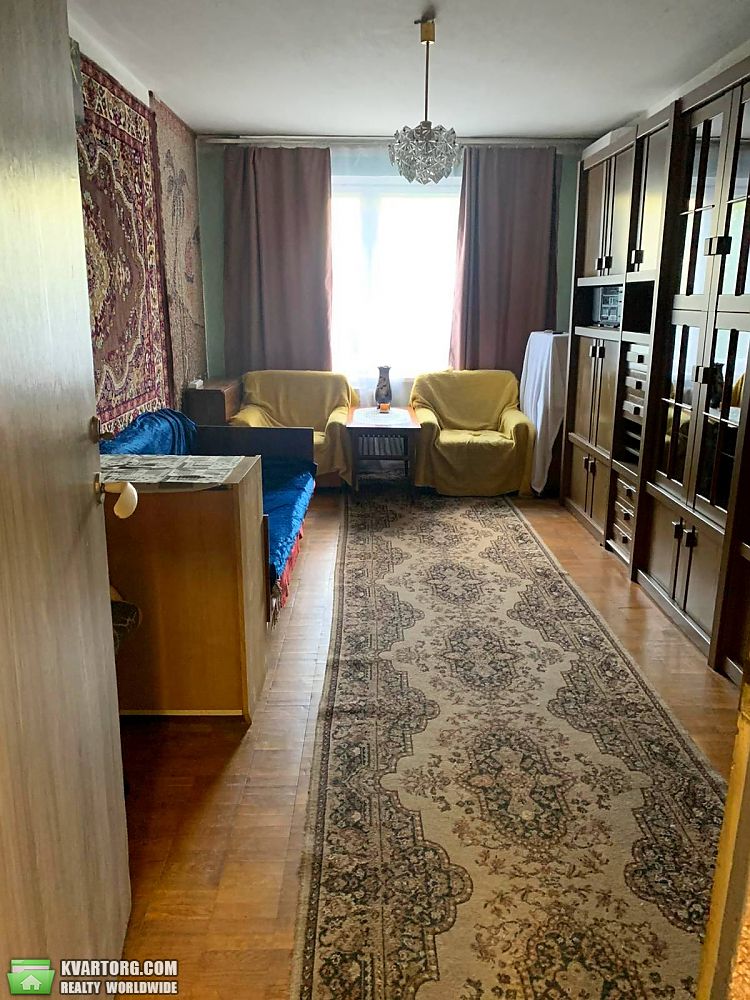 Rent out 2-room apartment. Киев, Дарницький бульвар — photo 2