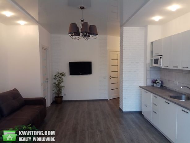 Sell 2-room apartment. Киев,  Феодосийская — photo 1
