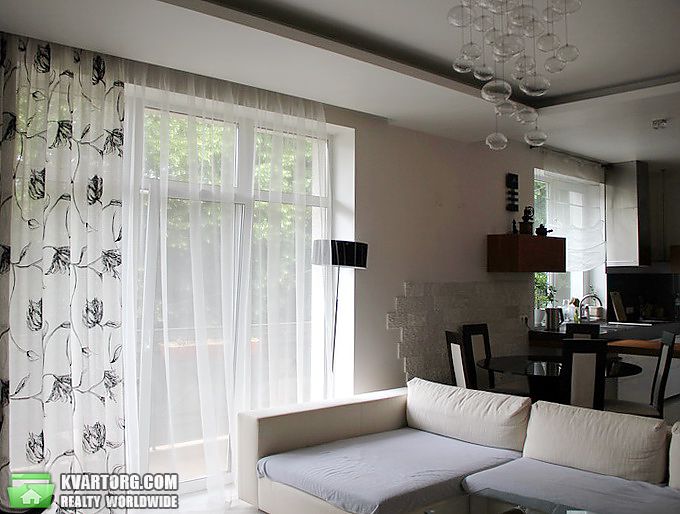 Rent out 2-room apartment. Днепропетровск, ул. Артема — photo 1