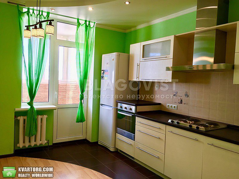 Rent out 1-room apartment. Киев,  Пчелки — photo 2