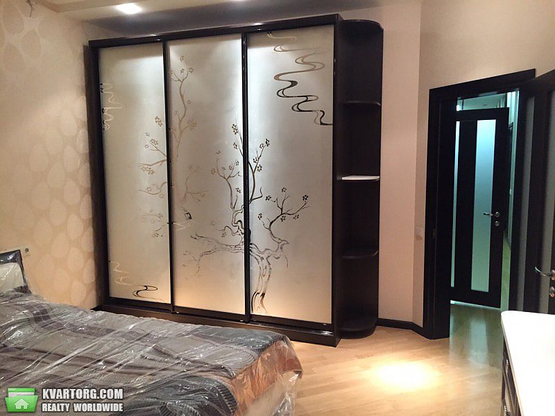 Rent out 3-room apartment. Киев,  Кудряшова — photo 2