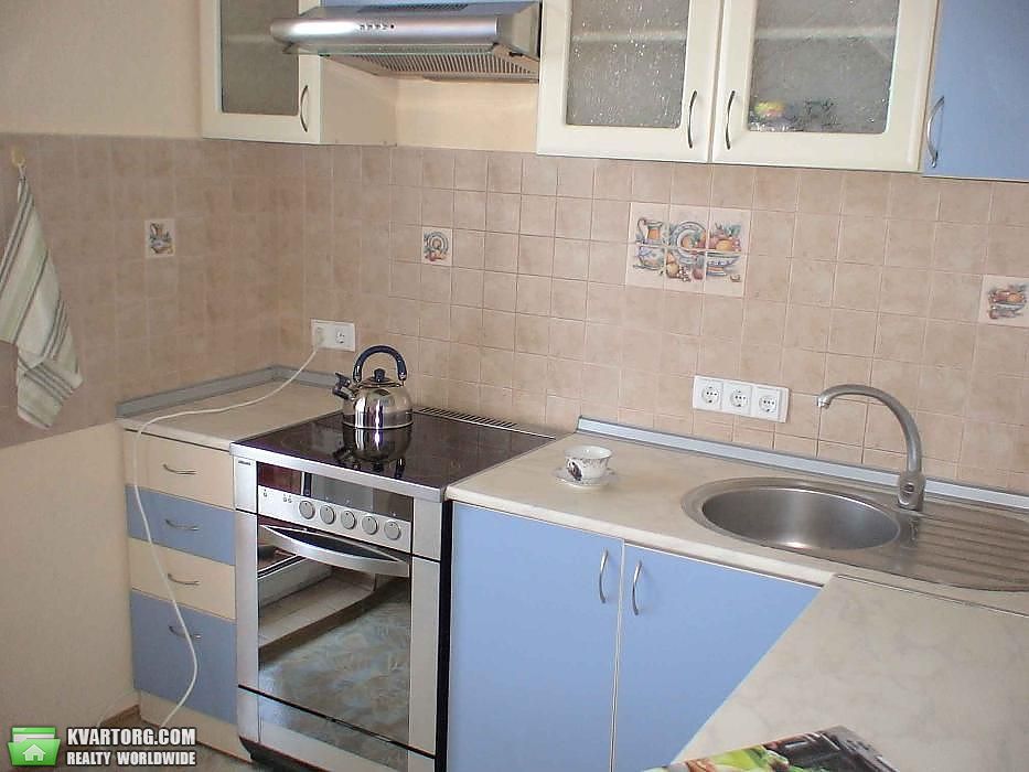 Sell 1-room apartment. Киев,  Миропольская — photo 2
