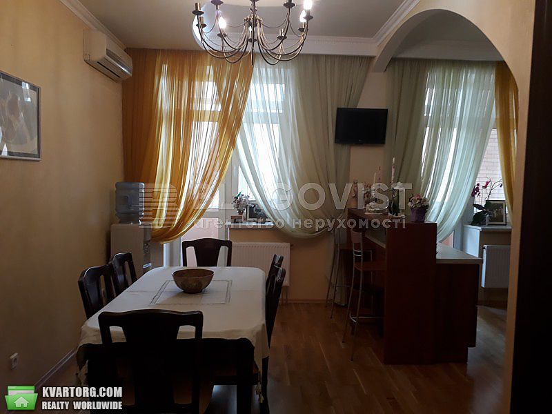 Rent out 3-room apartment. Киев,  Щорса — photo 1