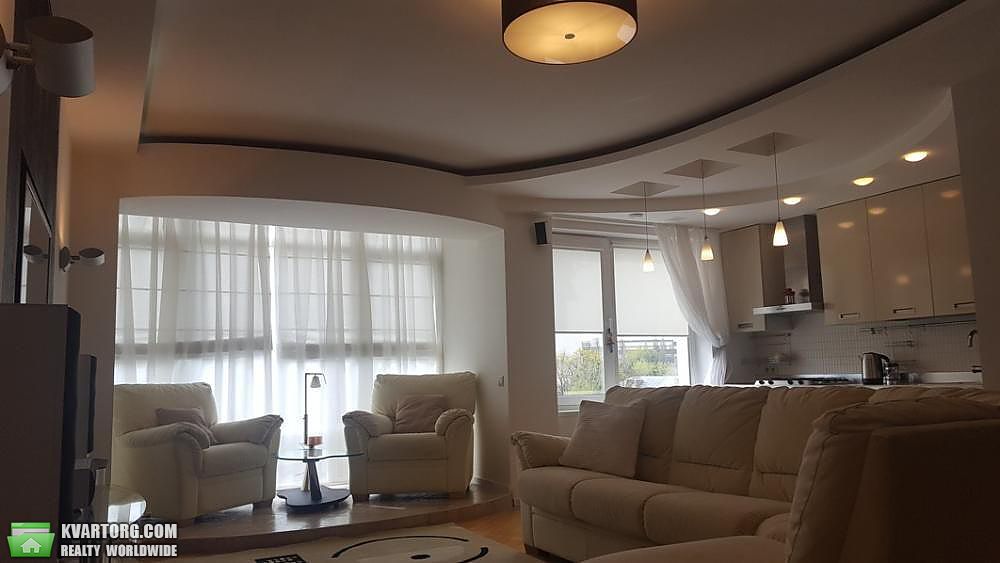 Rent out 2-room apartment. Киев,  Бастионный пер — photo 3