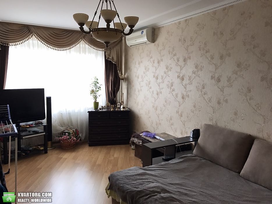 Sell 1-room apartment. Киев,  Челябинская — photo 2