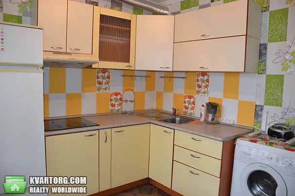 Rent out 1-room apartment. Киев,  Героев Сталинграда — photo 1